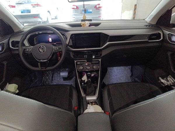 Volkswagen T-Cross 2022, 16400 км, за 14247 USD - фото 18
