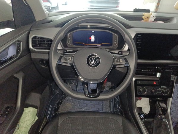 Volkswagen T-Cross 2022, 16400 км, за 14247 USD - фото 9