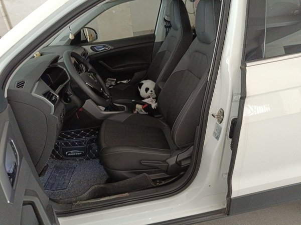 Volkswagen T-Cross 2022, 16400 км, за 14247 USD - фото 14