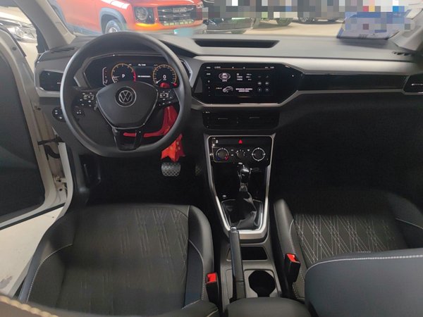 Volkswagen T-Cross 2022, 40400 км, за 12568 USD - фото 20