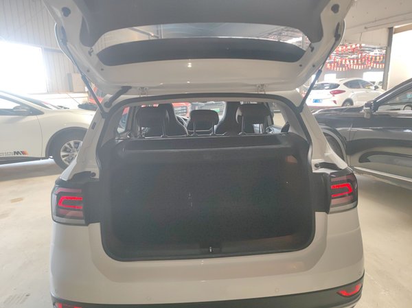 Volkswagen T-Cross 2022, 40400 км, за 12568 USD - фото 18