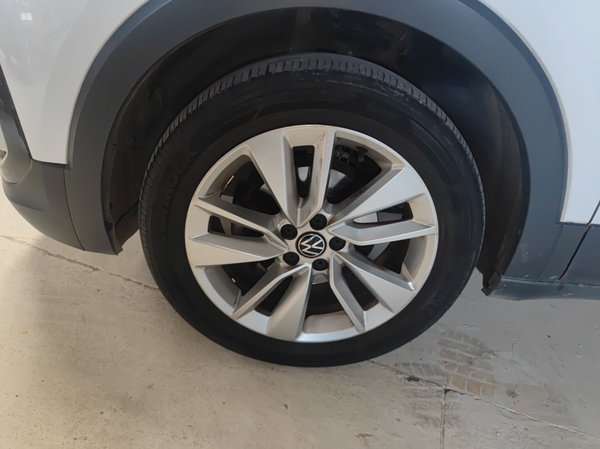 Volkswagen T-Cross 2022, 40400 км, за 12568 USD - фото 9