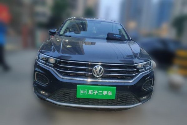 Volkswagen T-ROC 2018, 46700 км, за 9999999 USD
