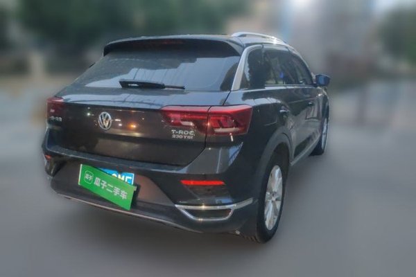 Volkswagen T-ROC 2018, 46700 км, за 9999999 USD - фото 6