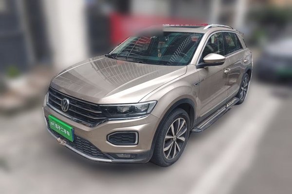 Volkswagen T-ROC · 2018 год