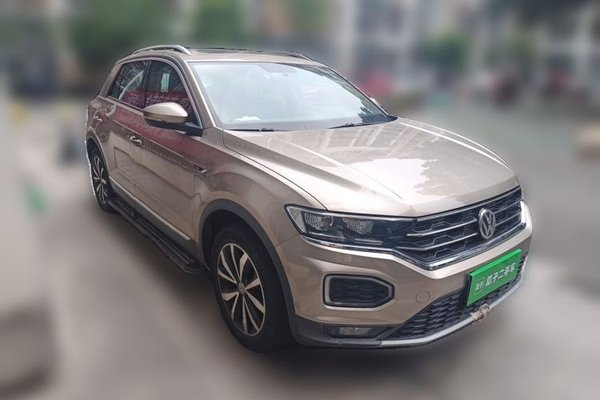 Volkswagen T-ROC 2018, 69300 км, за 8540 USD
