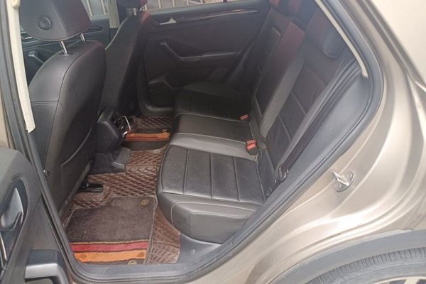 Volkswagen T-ROC 2018, 69300 км, за 8540 USD - фото 17