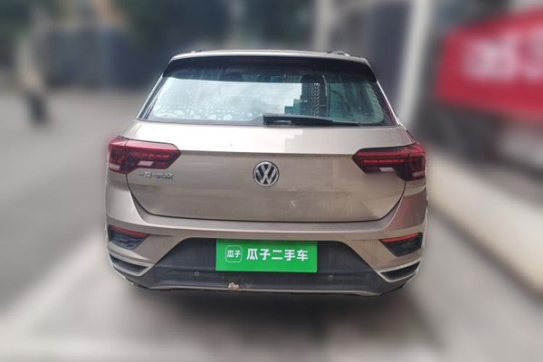 Volkswagen T-ROC 2018, 69300 км, за 8540 USD