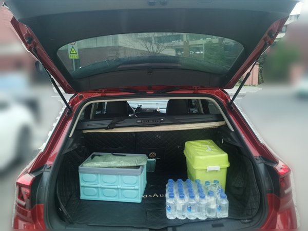 Volkswagen T-ROC 2018, 128000 км, за 8361 USD - фото 16