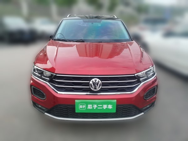 Volkswagen T-ROC 2018, 128000 км, за 8361 USD