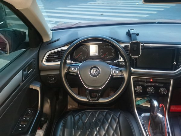 Volkswagen T-ROC 2018, 128000 км, за 8361 USD - фото 11