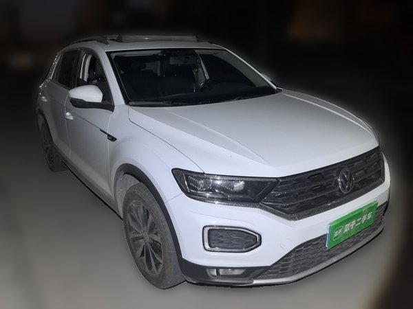Volkswagen T-ROC 2018, 120000 км, за 8493 USD