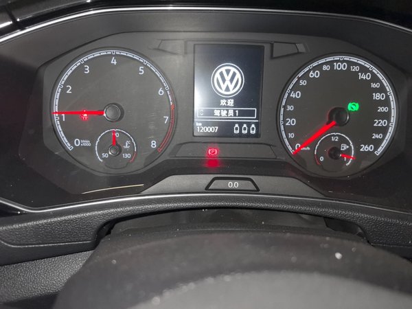 Volkswagen T-ROC 2018, 120000 км, за 8493 USD - фото 14