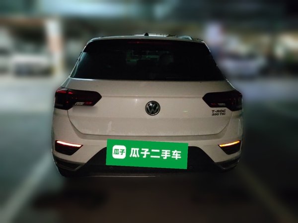 Volkswagen T-ROC 2018, 131800 км, за 9043 USD
