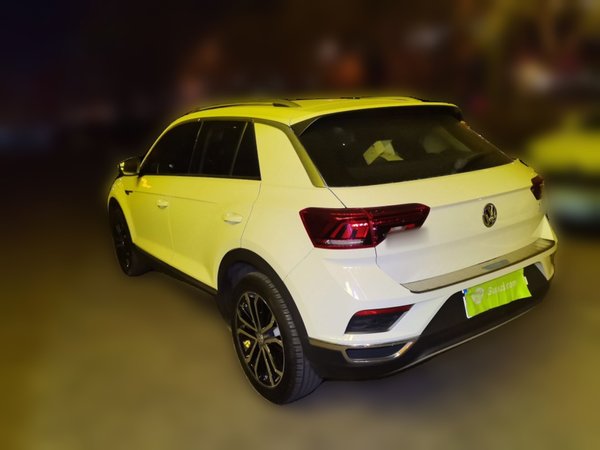Volkswagen T-ROC 2018, 43400 км, за 10310 USD