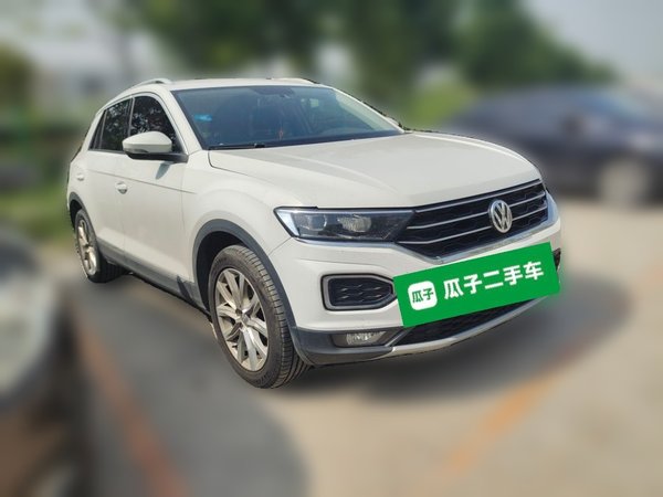 Volkswagen T-ROC 2018, 92000 км, за 8970 USD