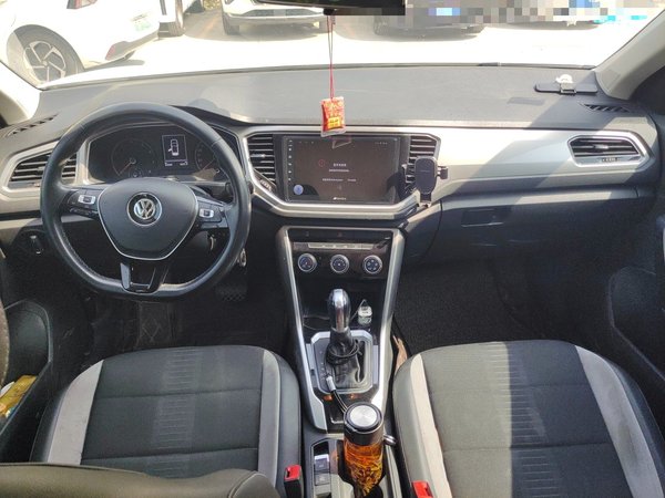 Volkswagen T-ROC 2018, 92000 км, за 8970 USD - фото 18