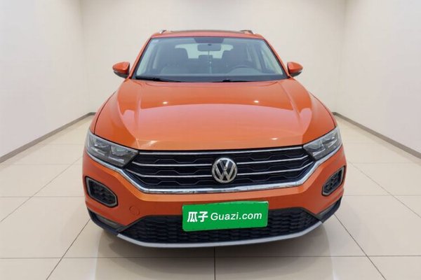 Volkswagen T-ROC 2018, 163900 км, за 9997 USD