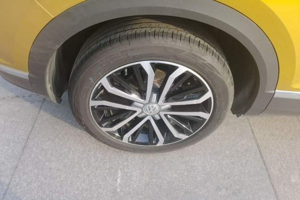 Volkswagen T-ROC 2018, 68000 км, за 10555 USD - фото 21