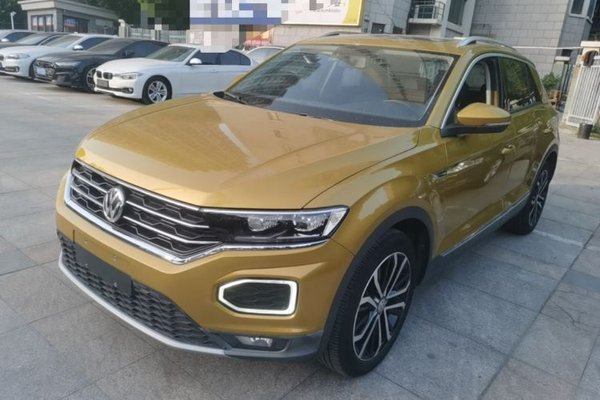 Volkswagen T-ROC · 2018 год