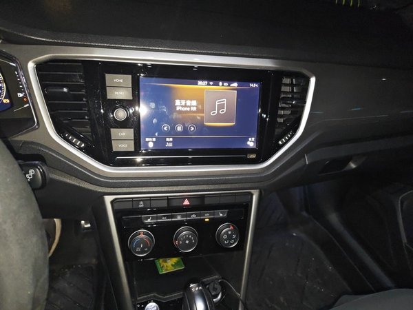 Volkswagen T-ROC 2019, 48600 км, за 10277 USD - фото 14