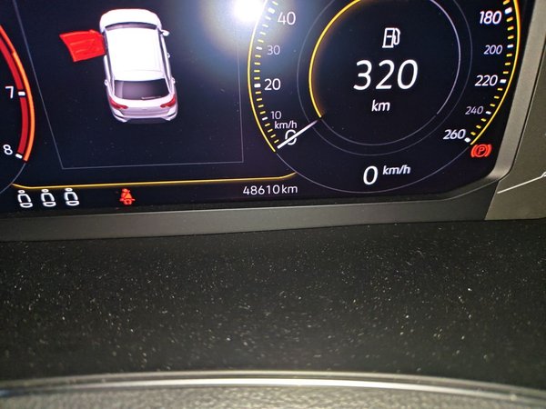 Volkswagen T-ROC 2019, 48600 км, за 10277 USD - фото 13