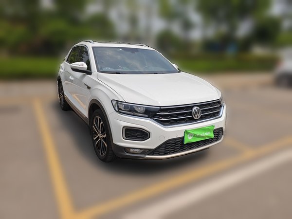 Volkswagen T-ROC 2019, 75300 км, за 11023 USD
