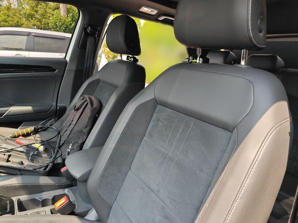 Volkswagen T-ROC 2019, 75300 км, за 11023 USD - фото 14