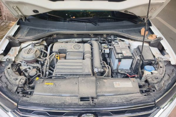 Volkswagen T-ROC 2019, 89900 км, за 9364 USD - фото 17