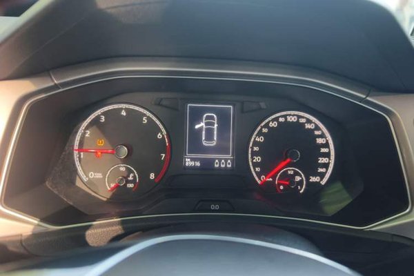 Volkswagen T-ROC 2019, 89900 км, за 9364 USD - фото 8