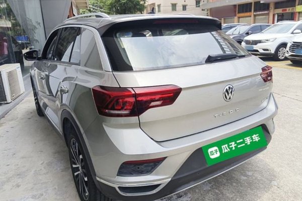 Volkswagen T-ROC 2020, 79200 км, за 11127 USD