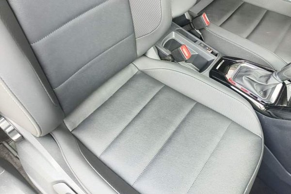 Volkswagen T-ROC 2020, 79200 км, за 11127 USD - фото 19