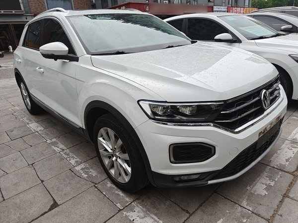 Volkswagen T-ROC 2020, 58300 км, за 11226 USD