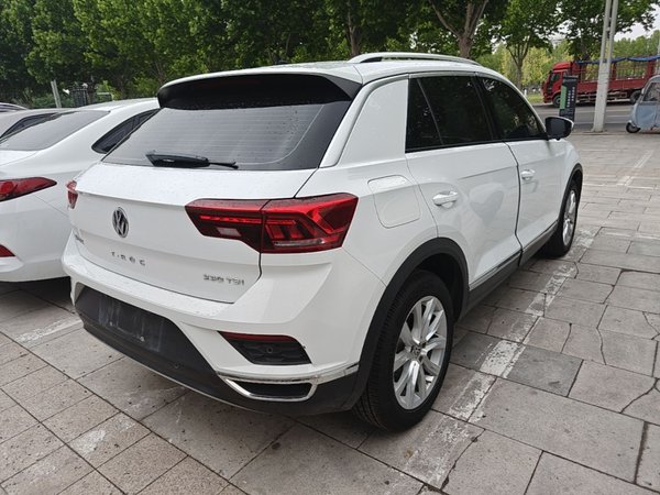 Volkswagen T-ROC 2020, 58300 км, за 11226 USD - фото 6