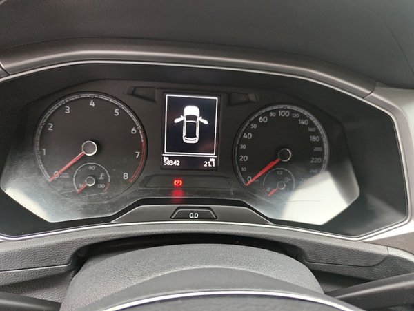 Volkswagen T-ROC 2020, 58300 км, за 11226 USD - фото 15