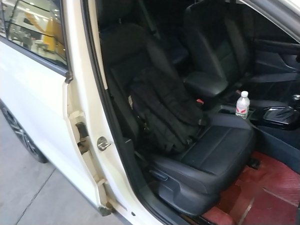 Volkswagen T-ROC 2020, 75900 км, за 12854 USD - фото 23
