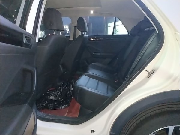 Volkswagen T-ROC 2020, 75900 км, за 12854 USD - фото 20