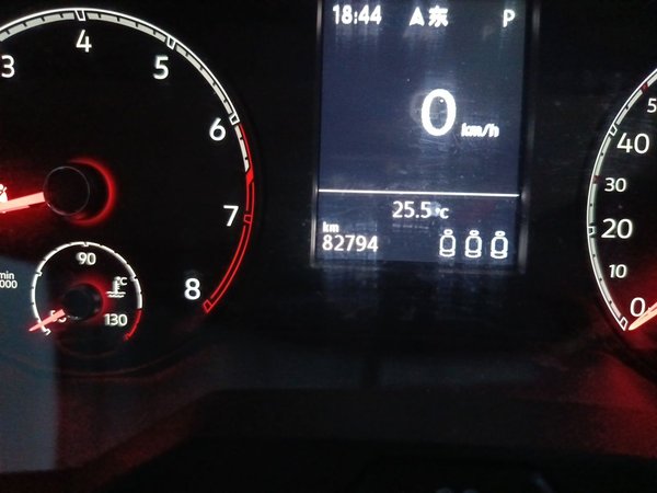 Volkswagen T-ROC 2020, 82700 км, за 8051 USD - фото 13