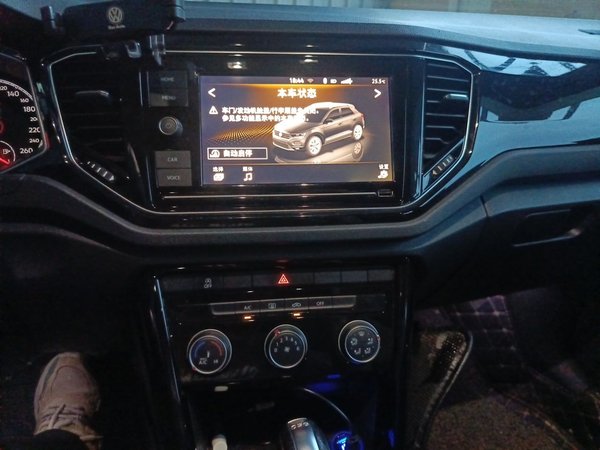 Volkswagen T-ROC 2020, 82700 км, за 8051 USD - фото 14