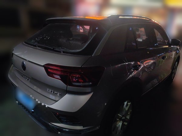 Volkswagen T-ROC 2021, 83699 км, за 10204 USD - фото 6