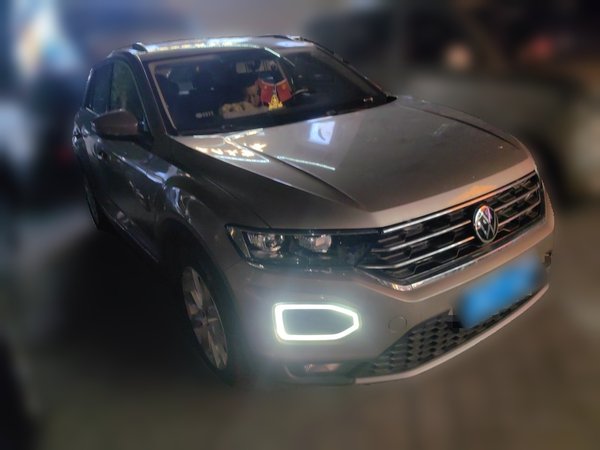 Volkswagen T-ROC 2021, 83699 км, за 10204 USD