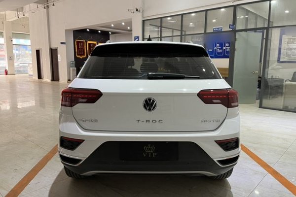 Volkswagen T-ROC 2021, 19700 км, за 17589 USD - фото 6