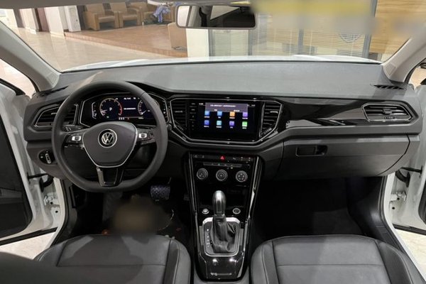 Volkswagen T-ROC 2021, 19700 км, за 17589 USD - фото 16