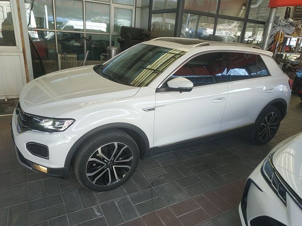 Volkswagen T-Roc 2021, 33700 км, за 13558 USD - фото 20