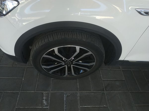 Volkswagen T-Roc 2021, 33700 км, за 13558 USD - фото 24