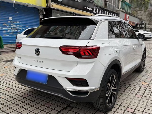 Volkswagen T-Roc 2021, 35000 км, за 12642 USD