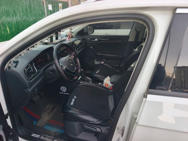 Volkswagen T-Roc 2021, 35000 км, за 12642 USD - фото 13