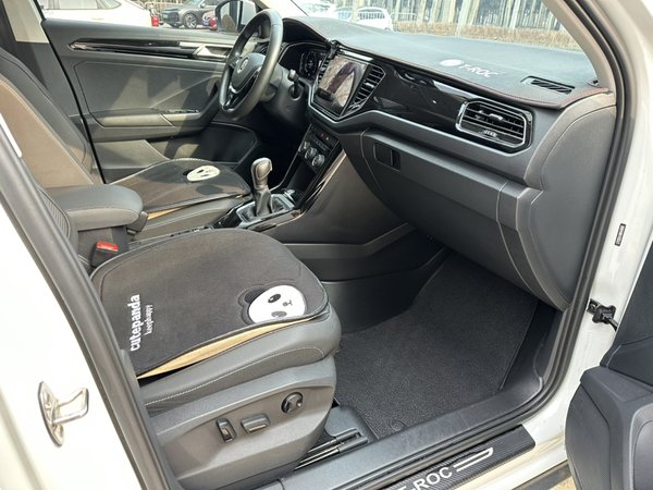Volkswagen T-Roc 2021, 56800 км, за 14991 USD - фото 8
