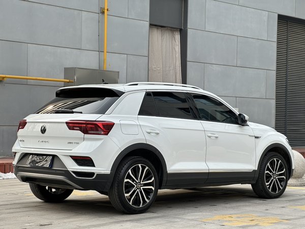 Volkswagen T-Roc 2021, 56800 км, за 14991 USD - фото 7