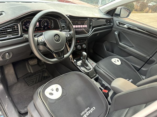 Volkswagen T-Roc 2021, 56800 км, за 14991 USD - фото 17